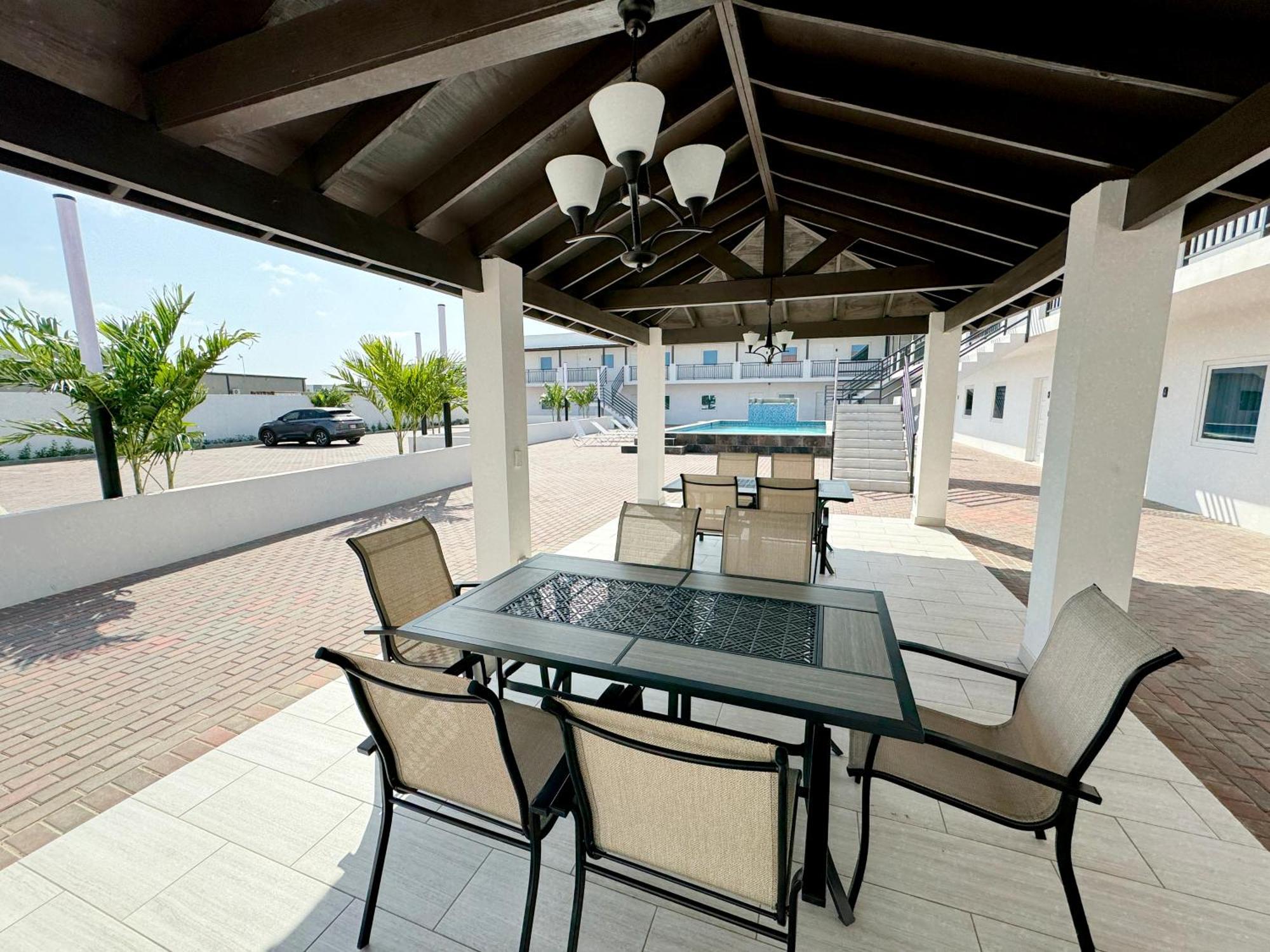 Bon Bini Suites Oranjestad Buitenkant foto
